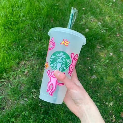 Starbucks’ Easter 2024 Cups. A TikTok user called Megh, who speaks about all the latest Starbucks collections, visited her nearest store this week and found three different …
